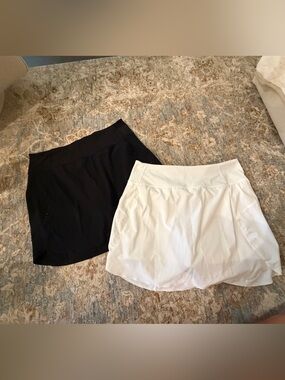 Bundle! Athleta “Run With It” Skort